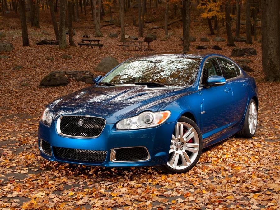  Jaguar XFR 2009 года  (US) (фото 12 из 16)